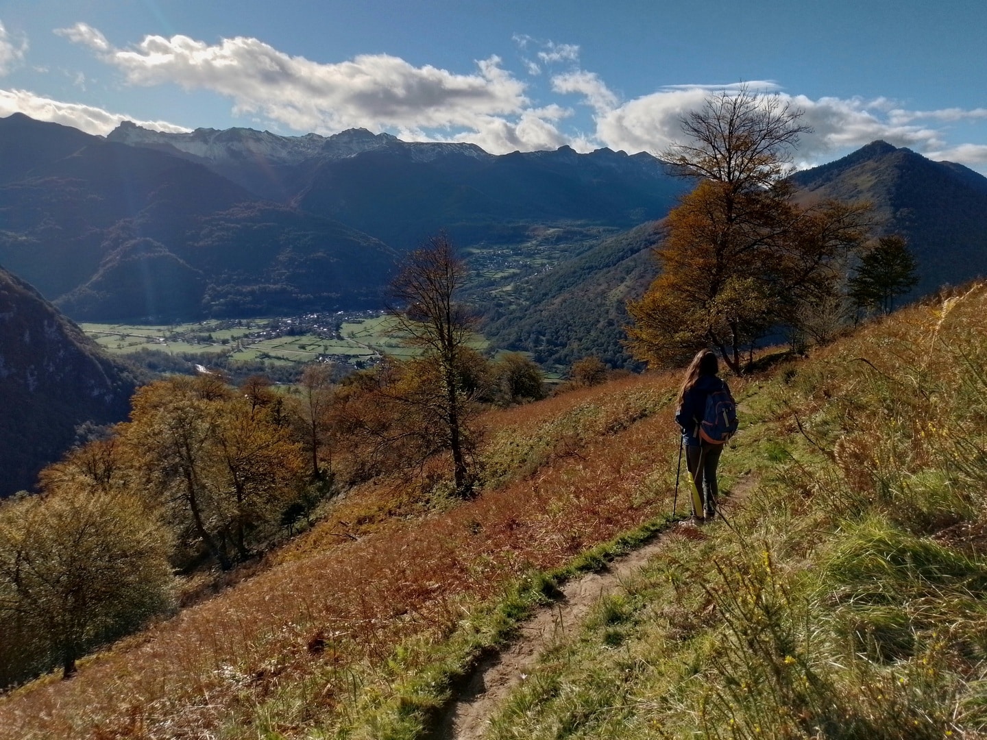 Vue panoramique vallée d'Ossau — randonnée contempl'aventures